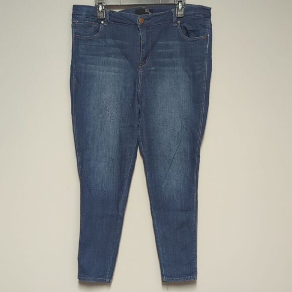 1822 Denim Blue Skinny Jeans Medium Wash - Picture 1 of 7
